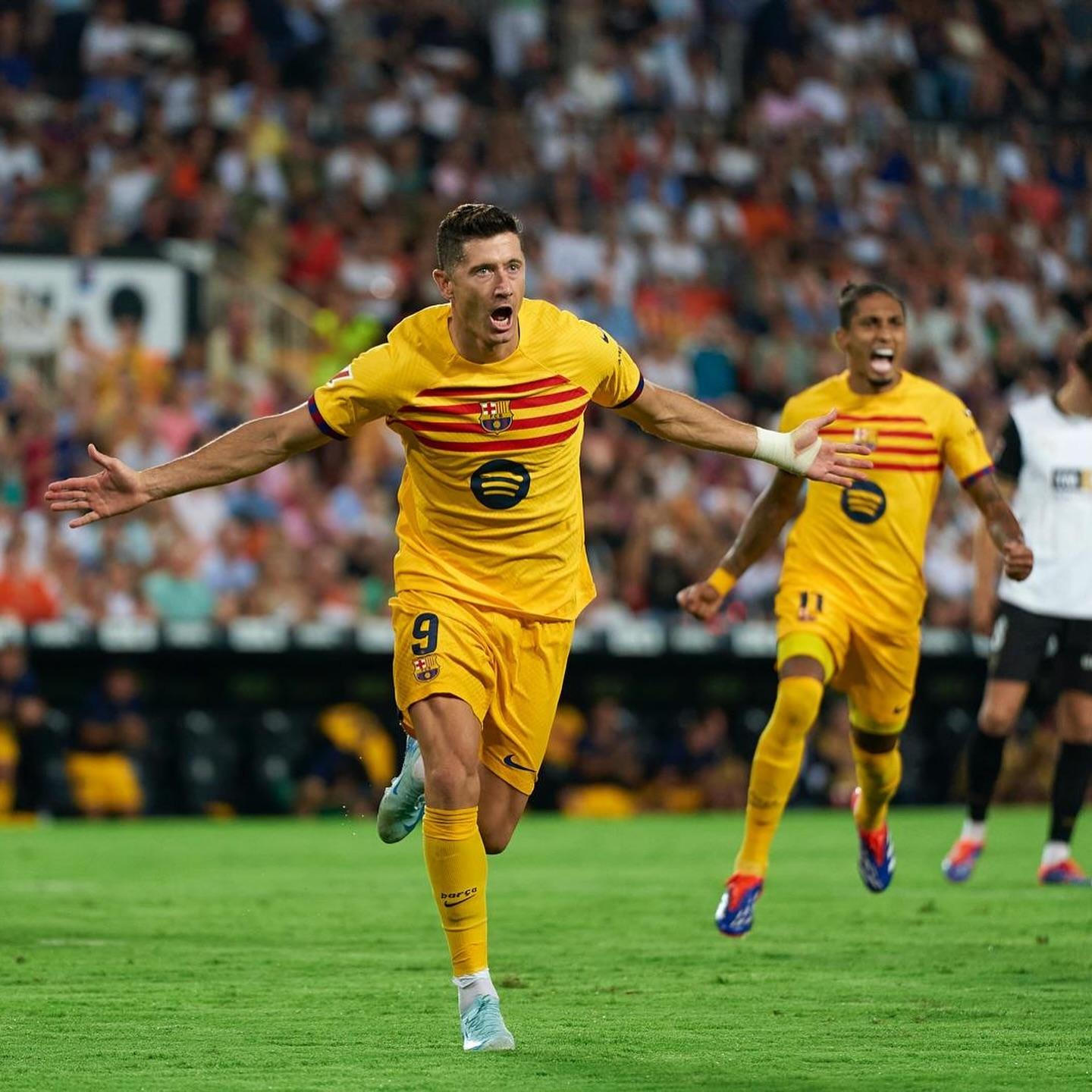 关于巴塞罗那主场负于瓦伦西亚，积分领先优势减少的信息