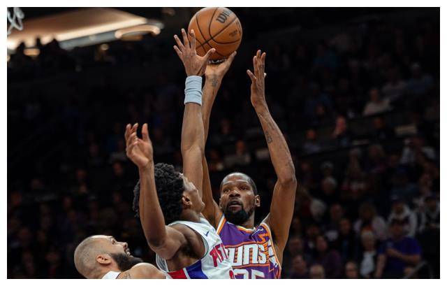 杜兰特新星大胜表现惊艳，法国队未来可期！